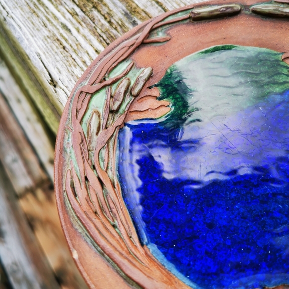 Red Clay Art Pottery Plate with Water Scene and Cat Tails / Bulrush - Picture 11 of 16